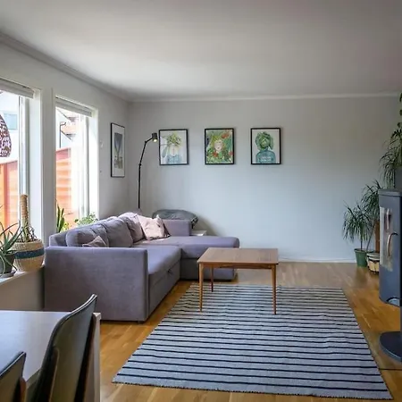 Apartment Solrik, Barnevennlig Leilighet Naer Dyreparken Kristiansand