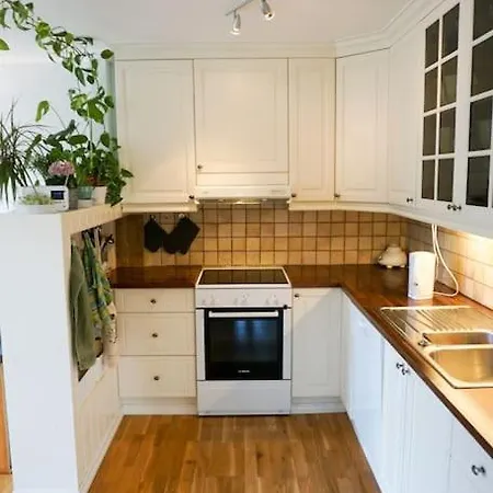 Apartment Solrik, Barnevennlig Leilighet Naer Dyreparken *